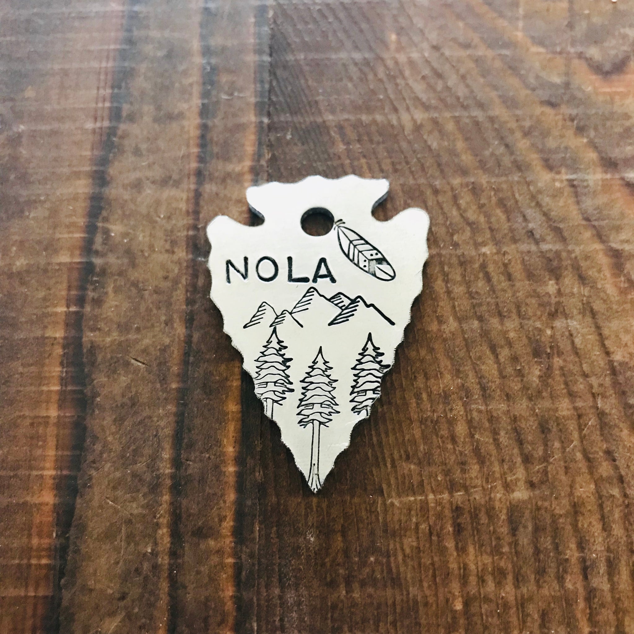 Arrowhead- Simple Style - Copper Paws